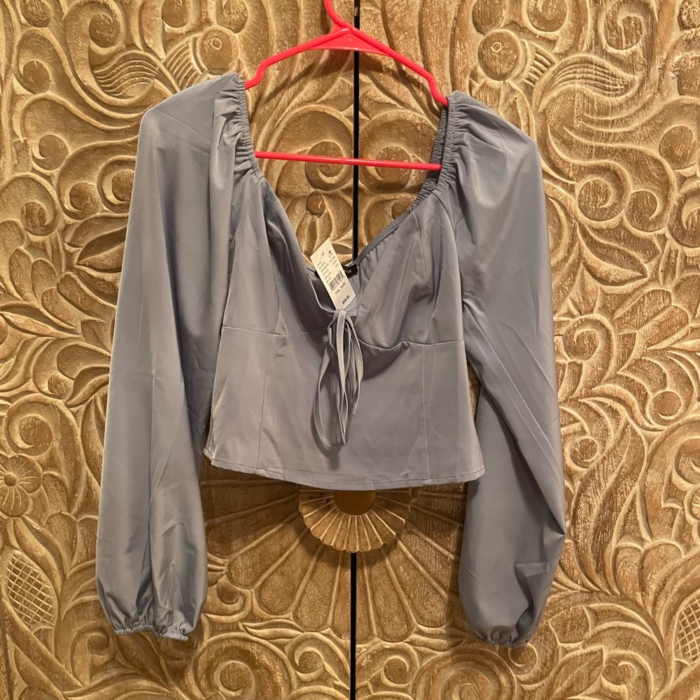 pacsun top with tags!